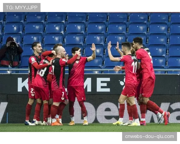 西班牙足协驳回巴列卡诺上诉，确认中场核心帕拉松停赛三场