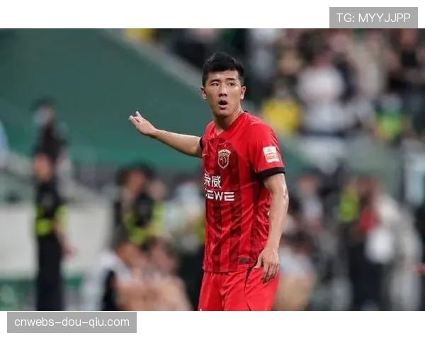 官方:上海海港球员李圣龙荣获中超联赛3月最佳球员 官方:上海海港球员李圣龙荣获中超联赛3月最佳球员